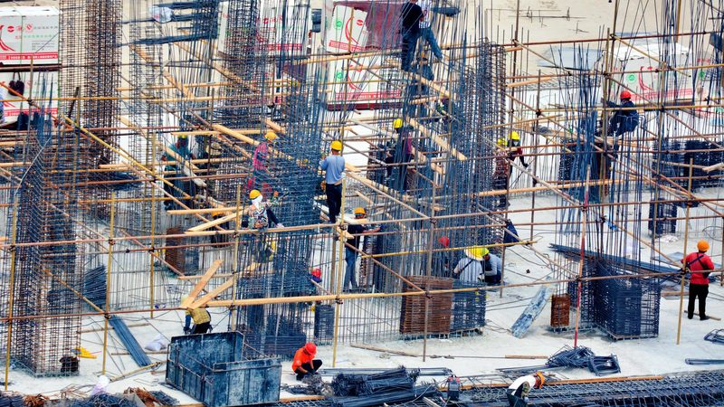 箱梁结构桥施工步骤详解：从基础到验收